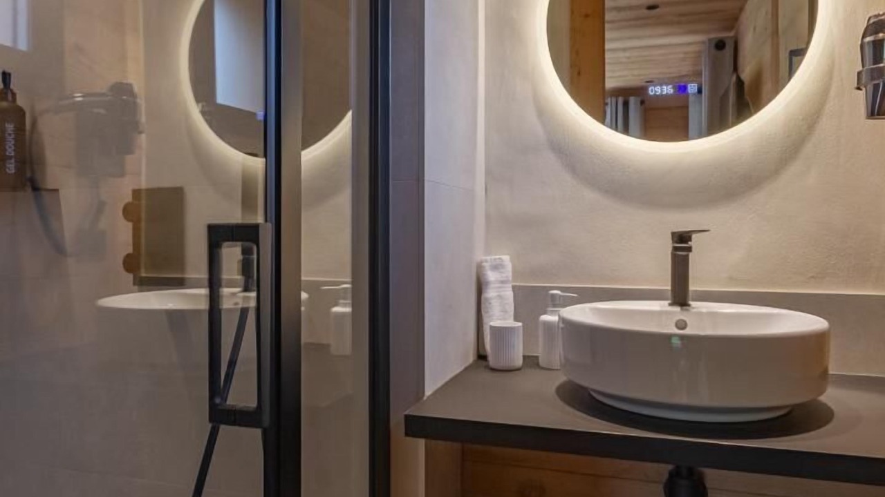 Photo of Bathroom in Saint-Nicolas-la-Chapelle