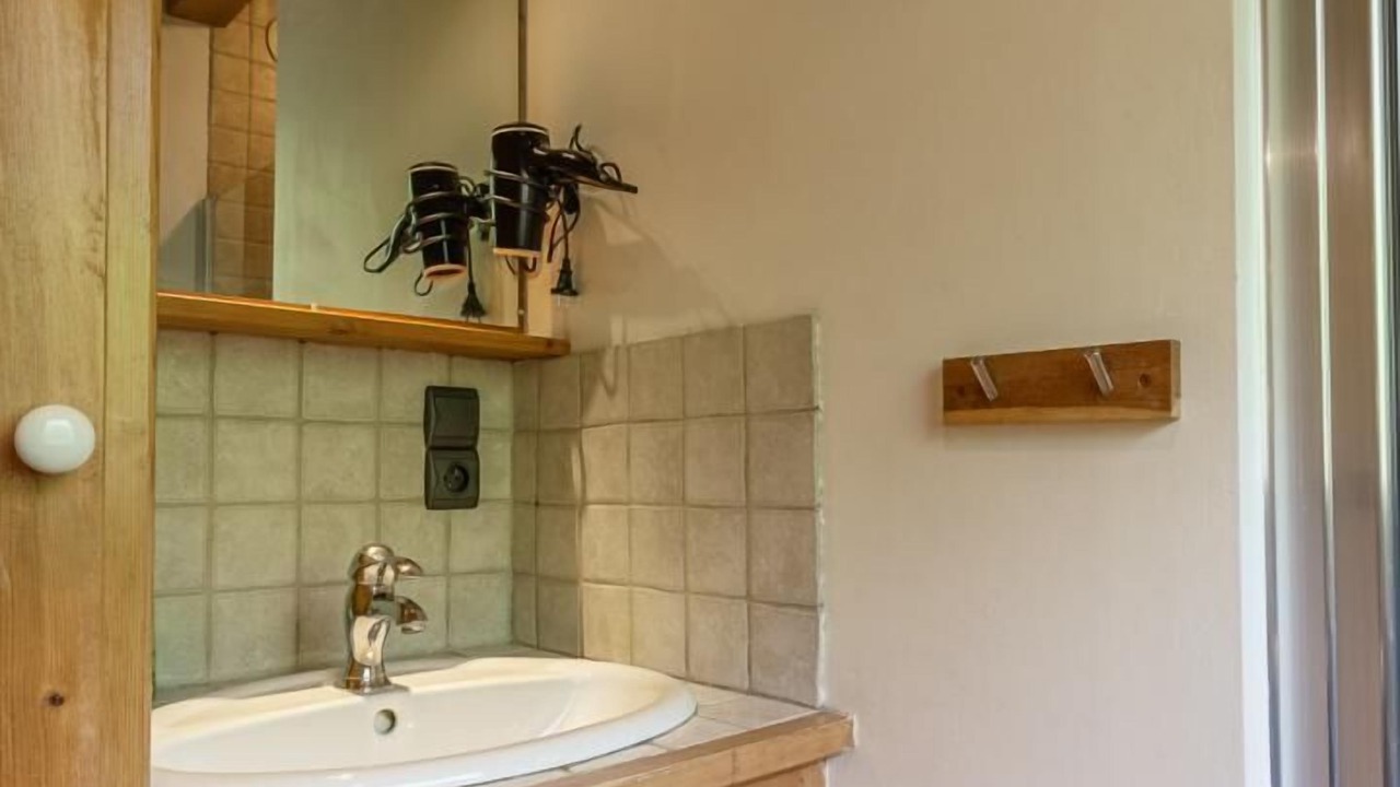 Photo of Bathroom in Saint-Nicolas-la-Chapelle
