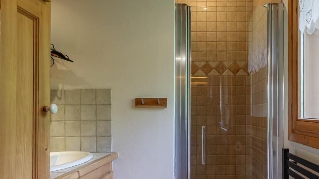 Photo of Bathroom in Saint-Nicolas-la-Chapelle