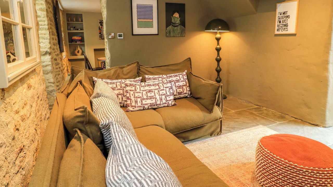 Photo of Livingroom in Charlbury