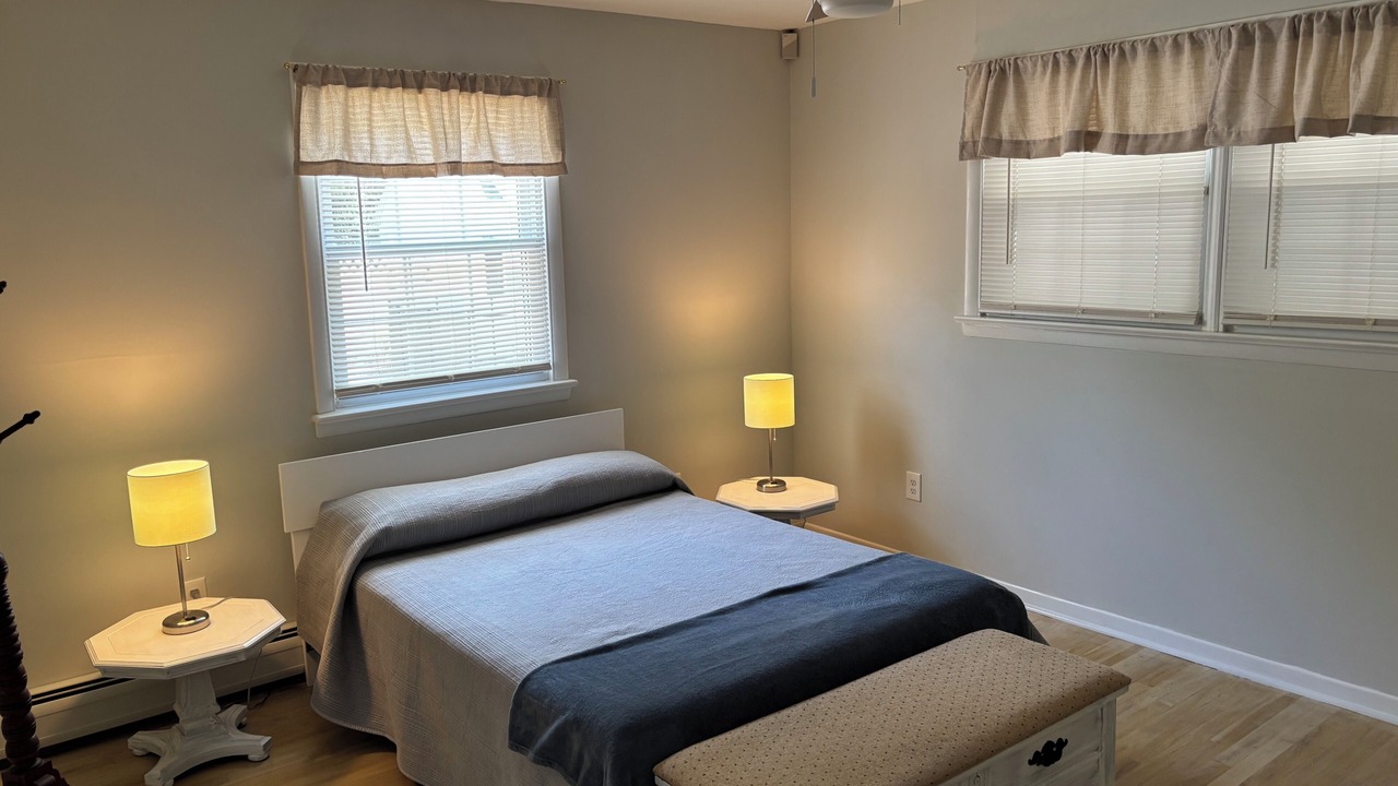 Photo of Bedroom in Cape May Court House