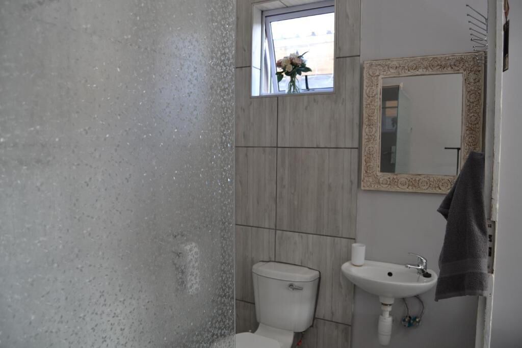 Photo of Bathroom in Kraaifontein