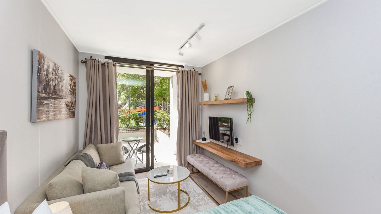 Photo of Livingroom in Greater Johannesburg Metropolitan Area