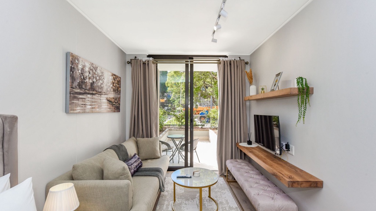 Photo of Livingroom in Greater Johannesburg Metropolitan Area