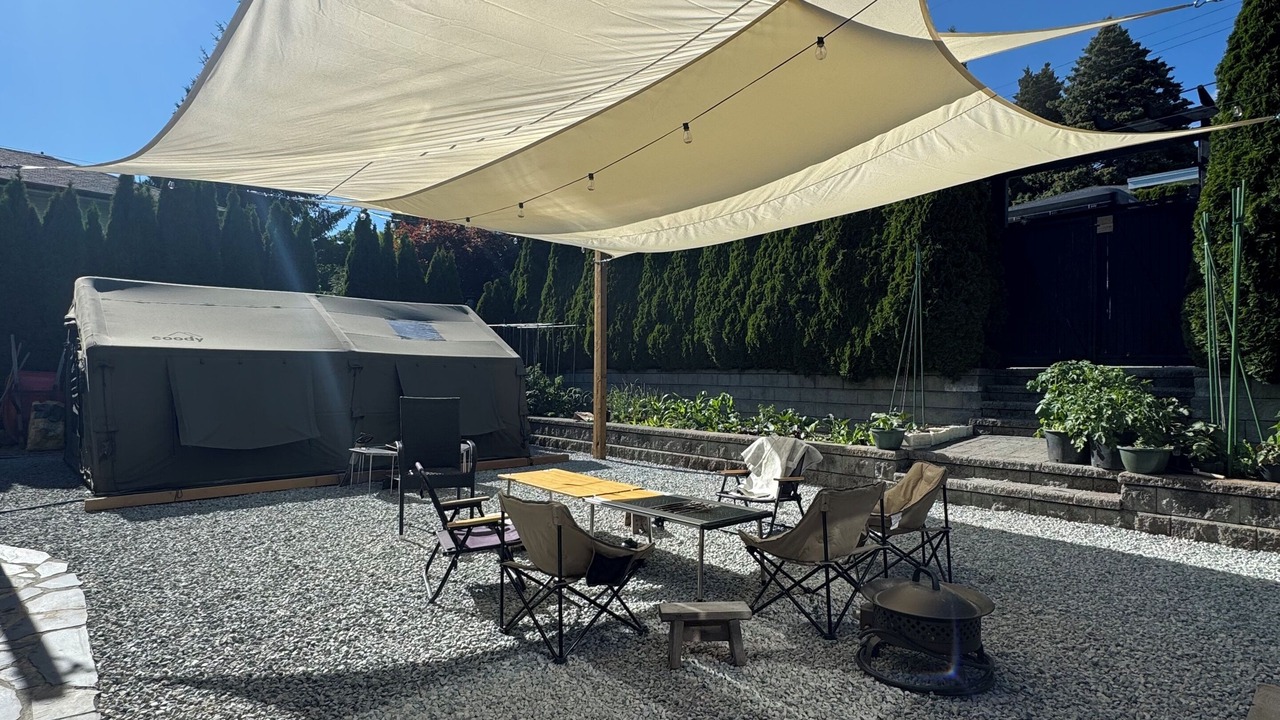 Photo of Outdoor in Hollyburn