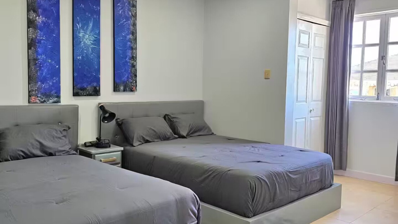 Photo of Bedroom in Diamond