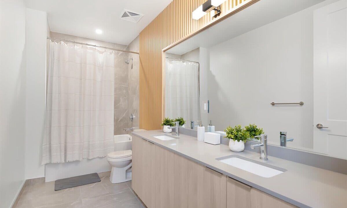 Photo of Bathroom in Toronto Entertainment District