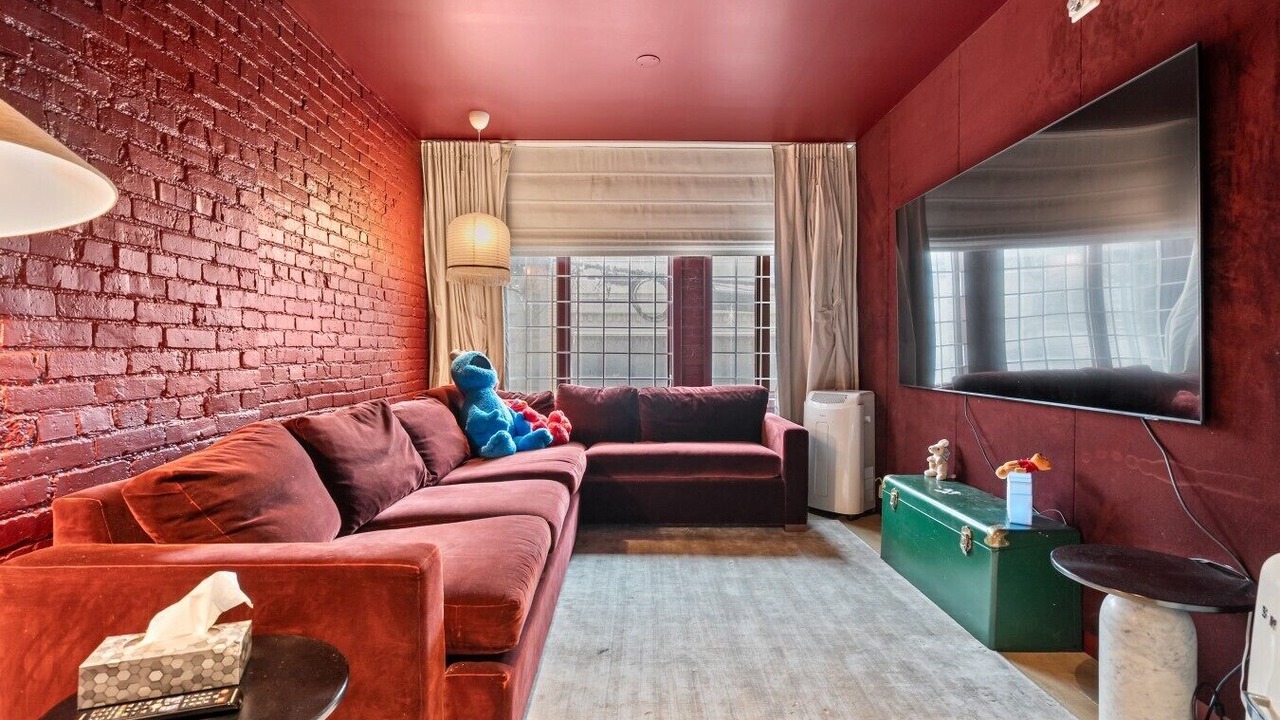 Photo of Bedroom in Chinatown