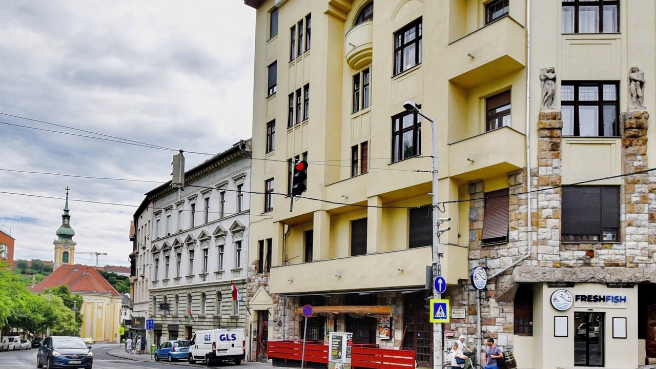 Photo of Outdoor in Budavar