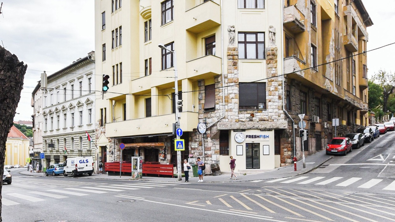 Photo of Outdoor in Budavar