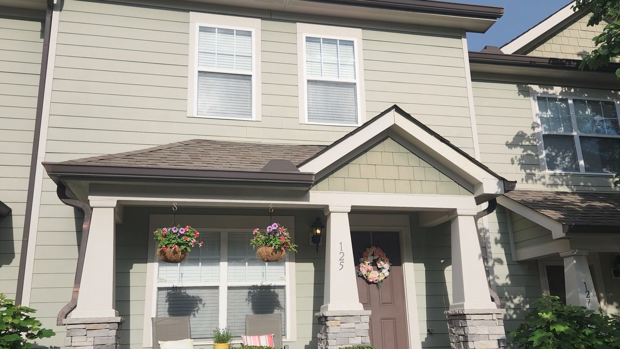 Photo of Outdoor in Hurwood Heights