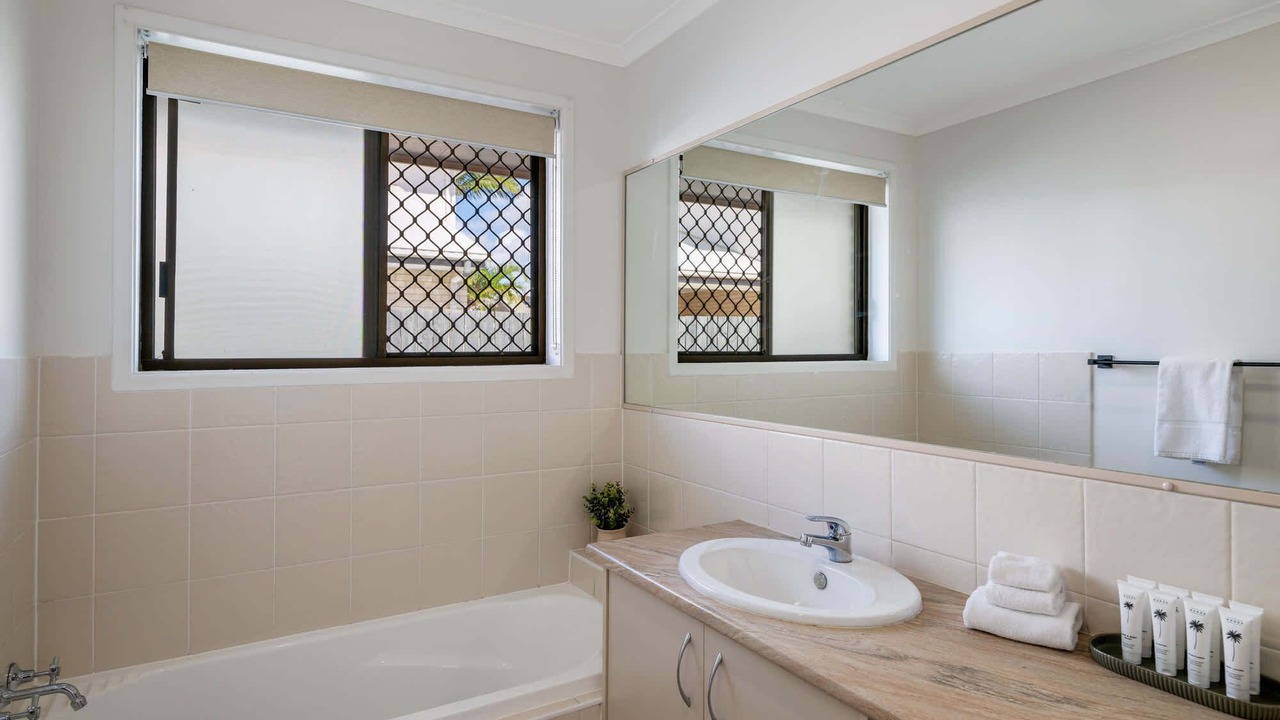 Photo of Bathroom in Warana
