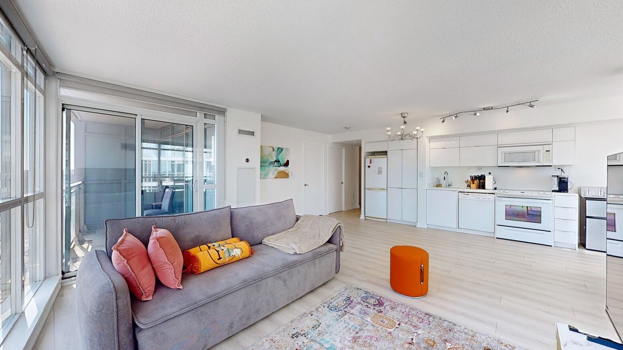 Photo of Livingroom in Wellington Place