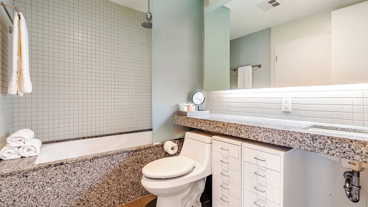 Photo of Bathroom in King West Village
