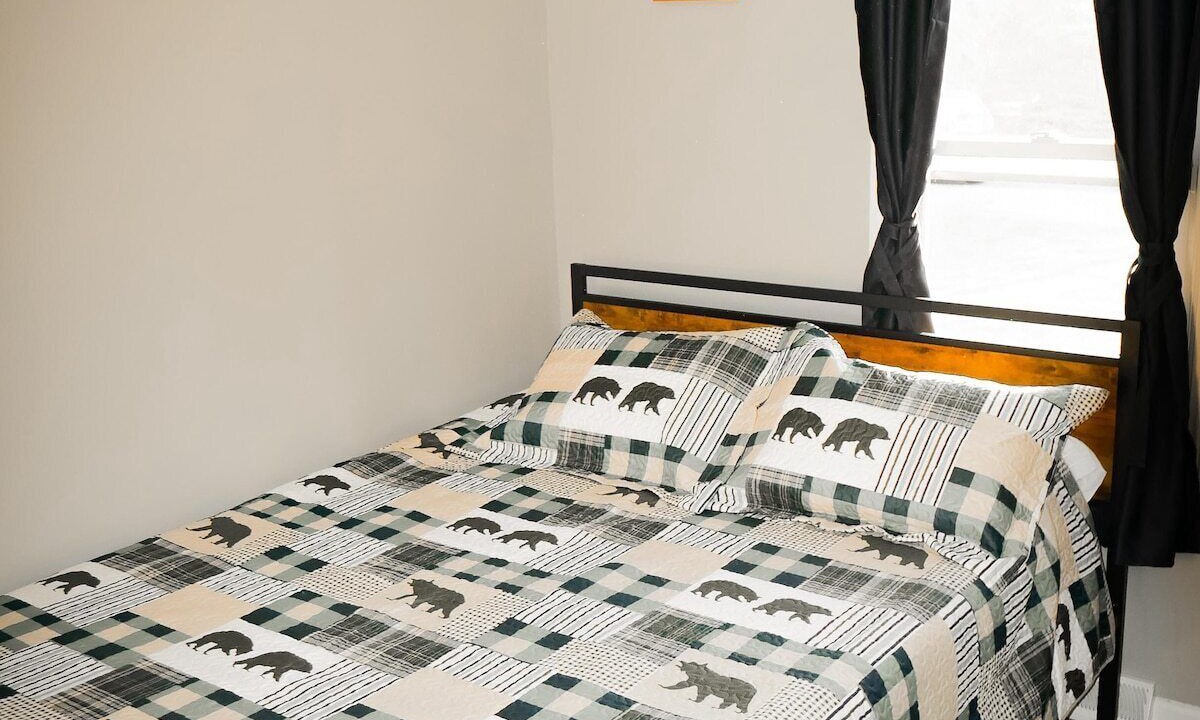 Photo of Bedroom in Munster