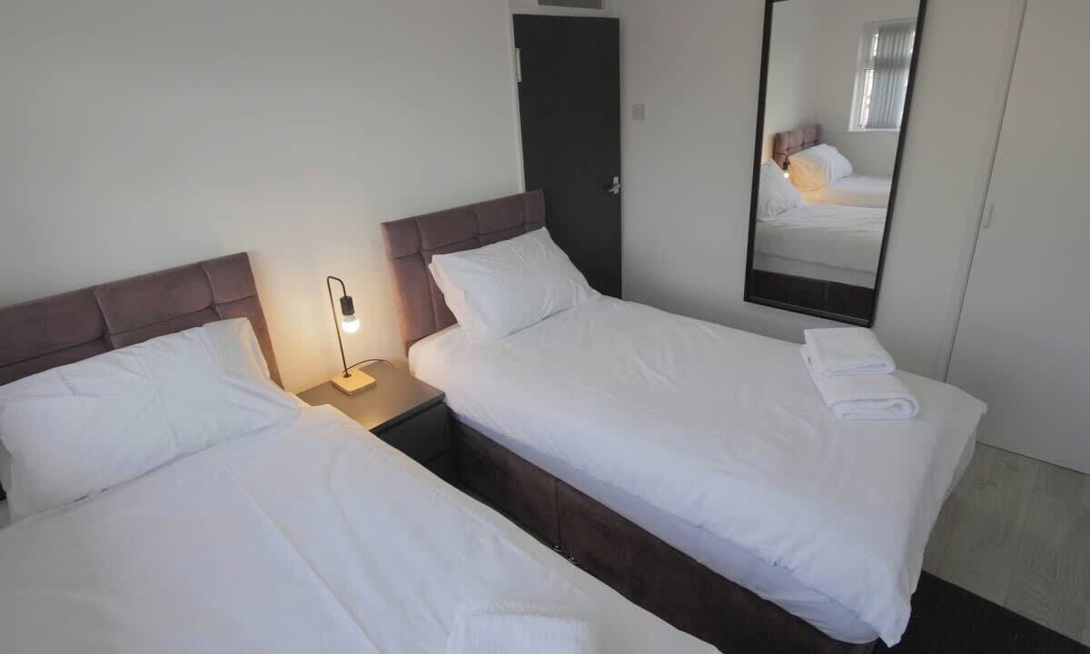 Photo of Bedroom in Leamington Spa