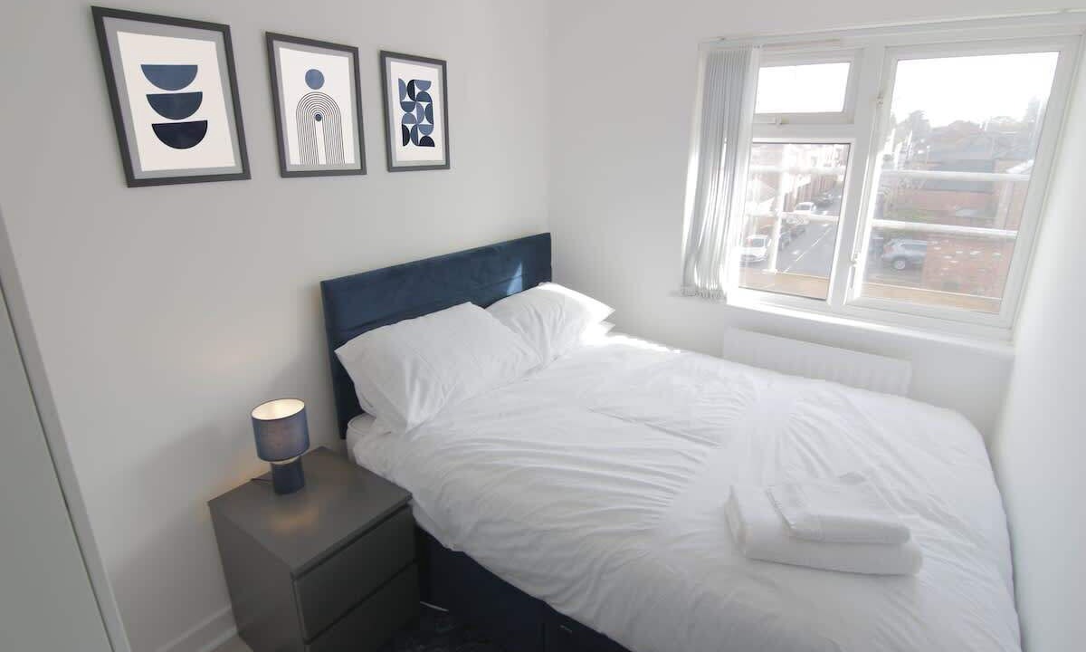Photo of Bedroom in Leamington Spa