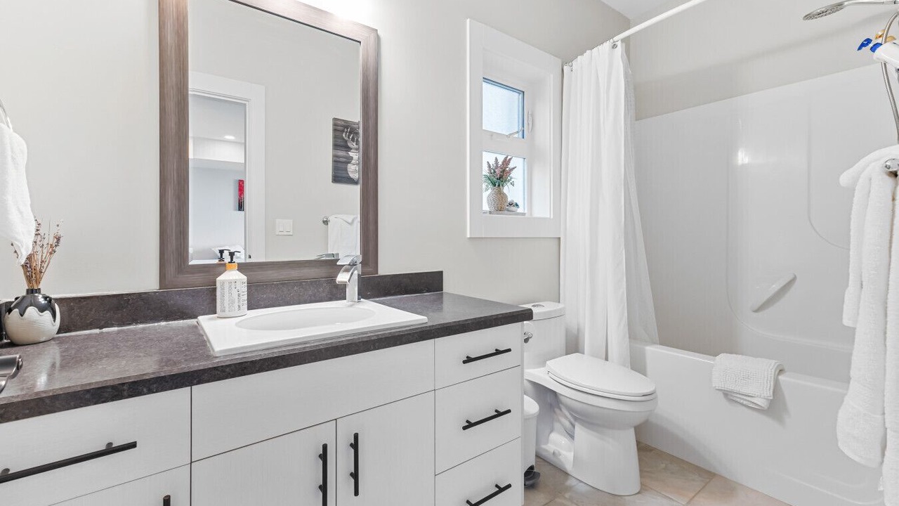 Photo of Bathroom in Regional District of Nanaimo