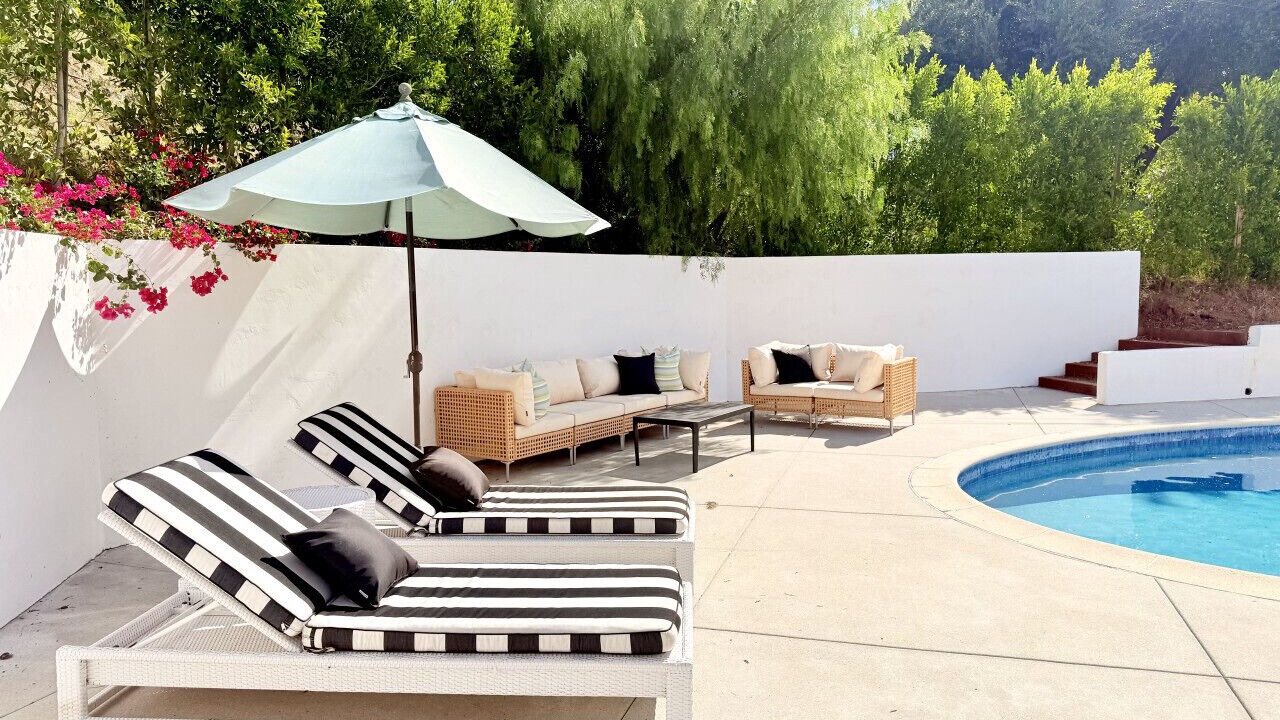 Photo of Outdoor in Meiners Oaks