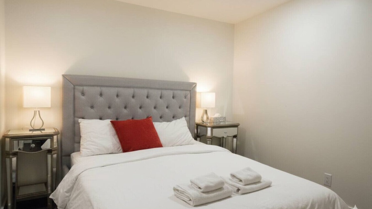 Photo of Bedroom in Dundarave