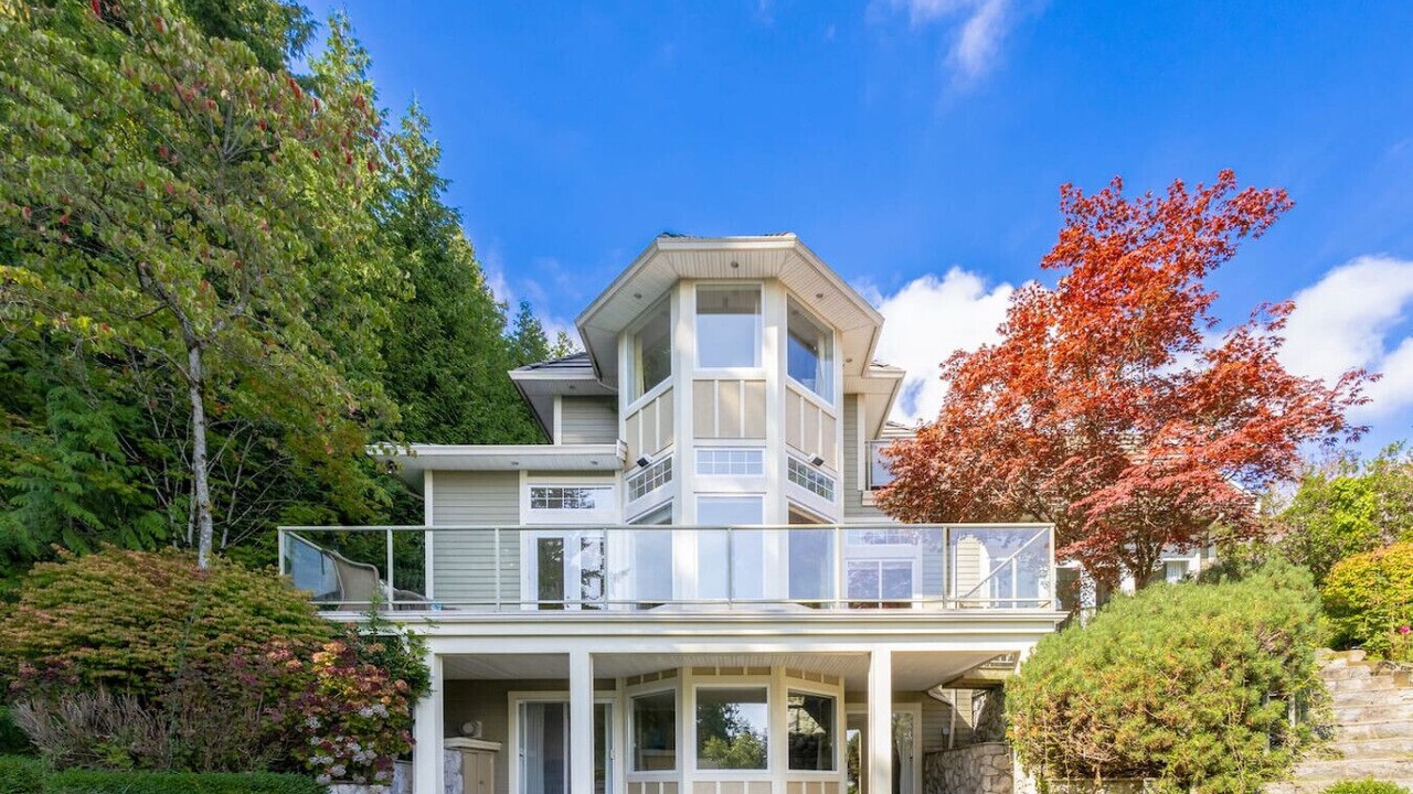 Photo of Outdoor in West Vancouver
