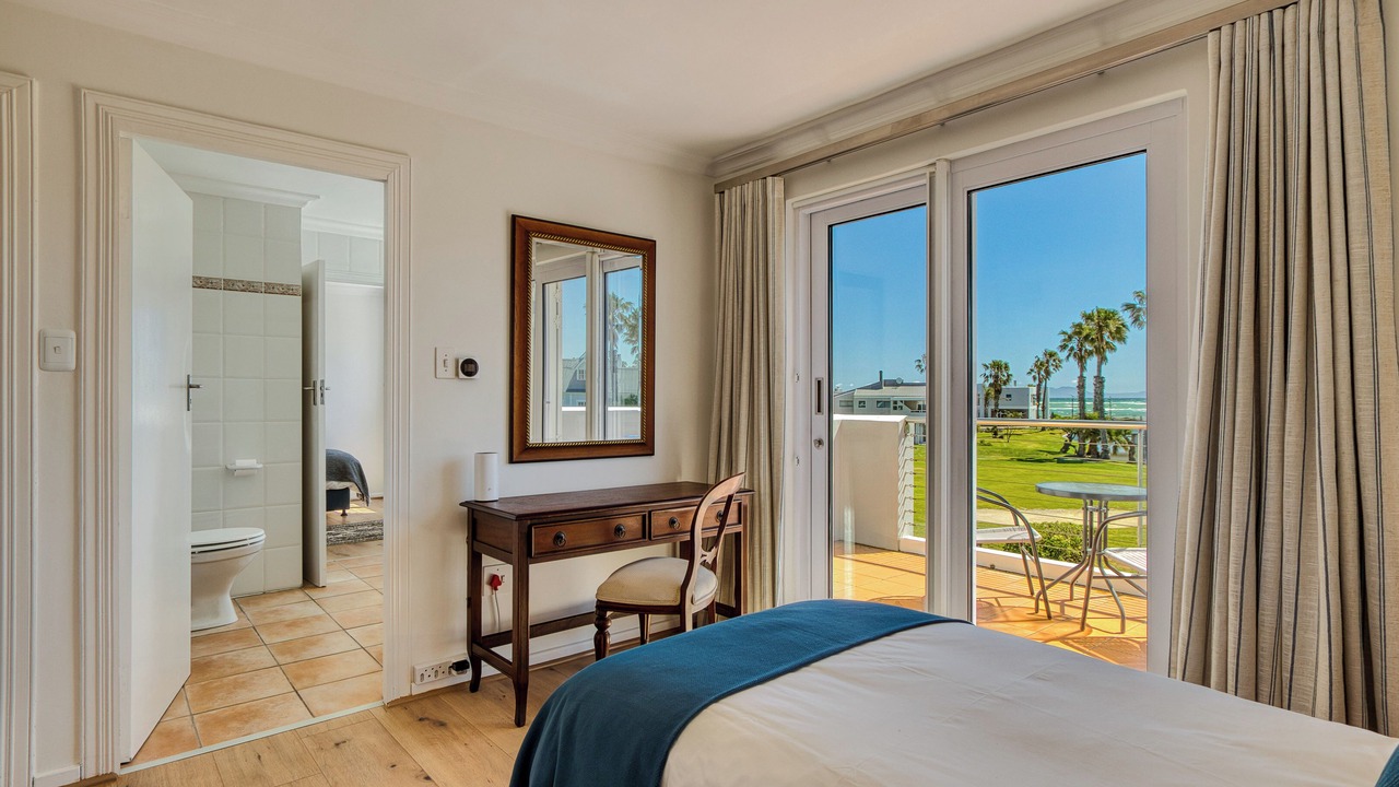 Photo of Bedroom in Strand