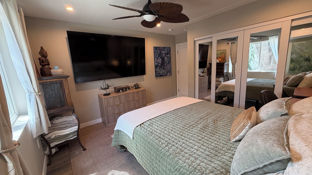 Photo of Bedroom in Thousand Oaks
