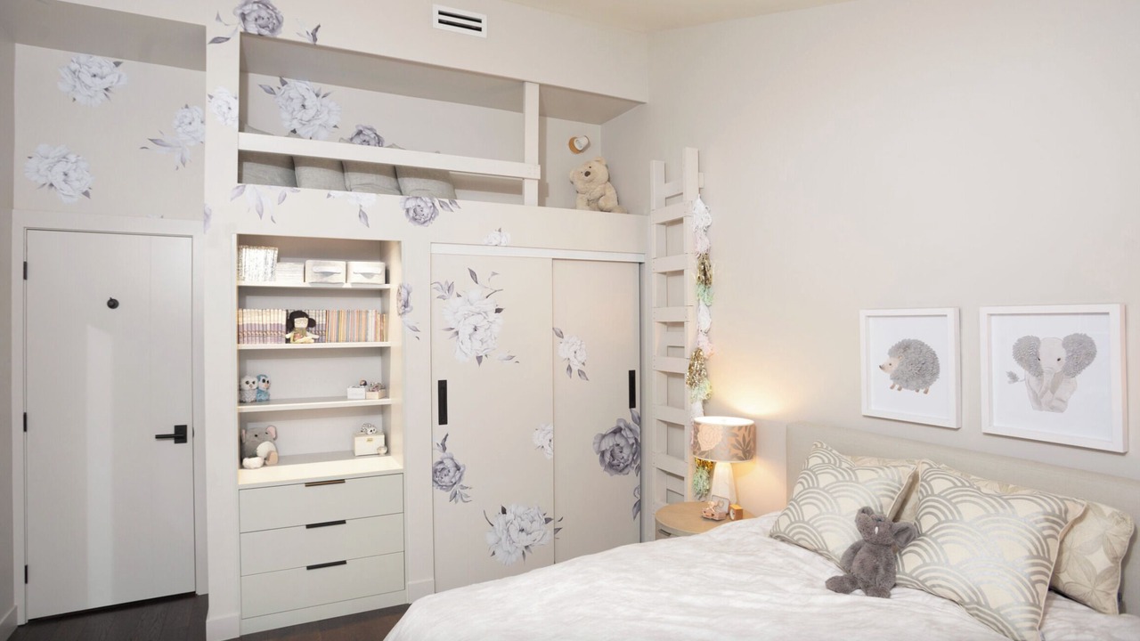 Photo of Bedroom in Hollyburn