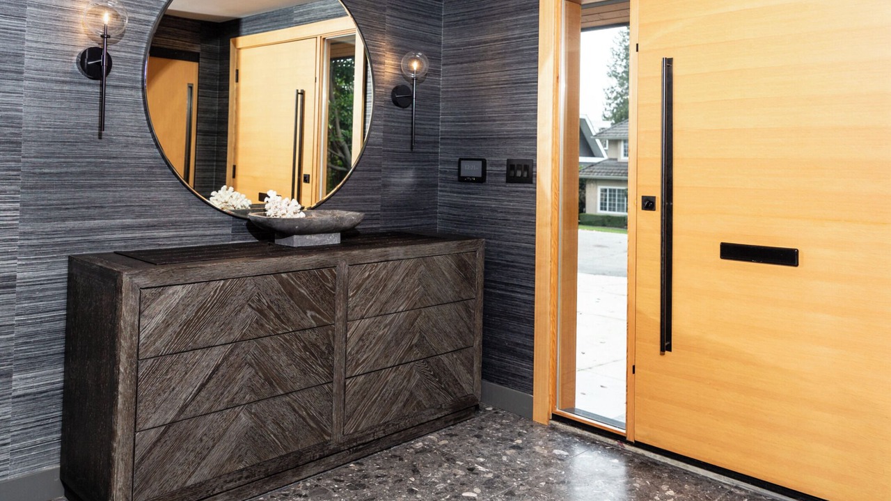 Photo of Bathroom in Hollyburn