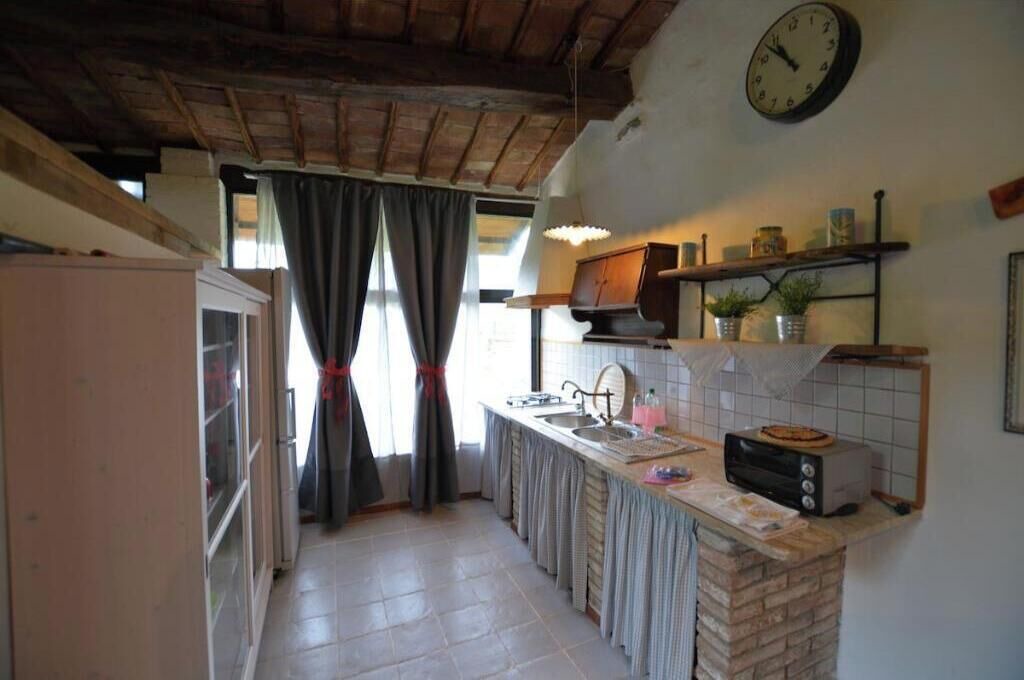 Photo of Kitchen in Radicondoli