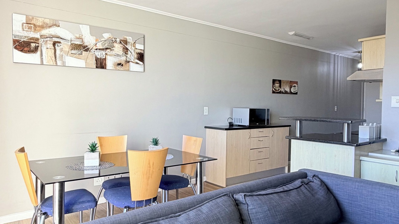 Photo of Livingroom in Century City