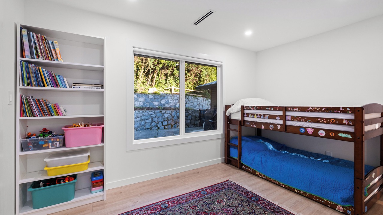 Photo of Bedroom in Upper Lonsdale
