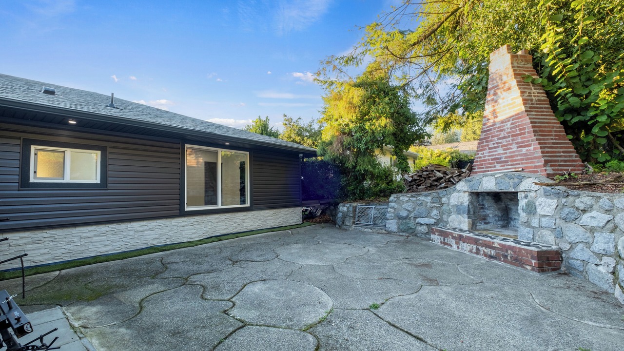 Photo of Outdoor in Upper Lonsdale