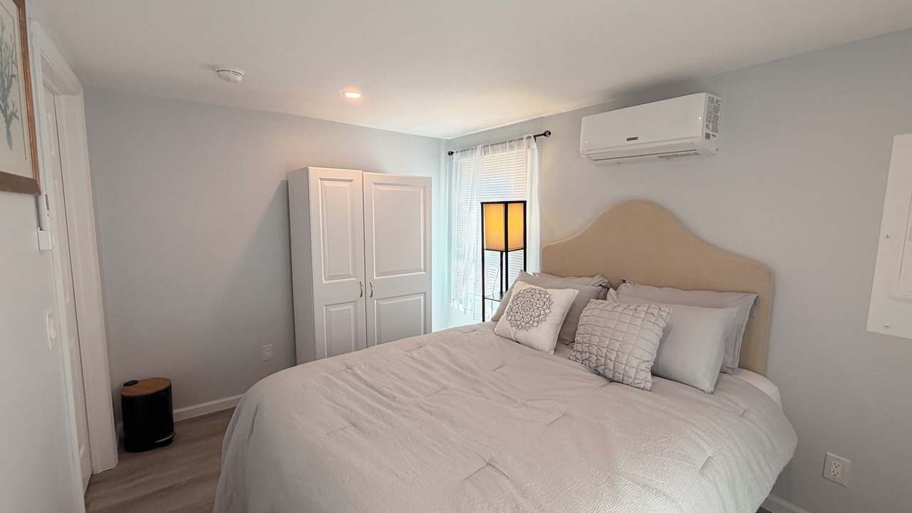 Photo of Bedroom in Bridgehampton