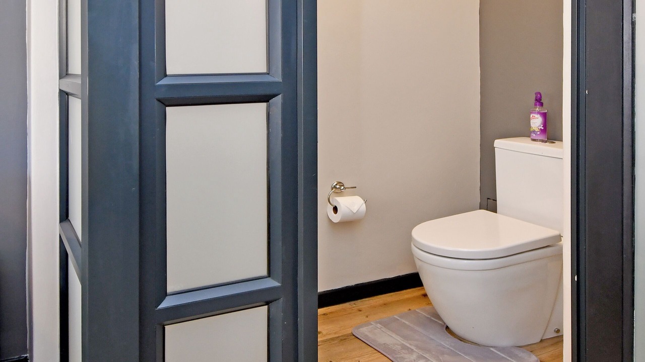 Photo of Bathroom in Greater Johannesburg Metropolitan Area