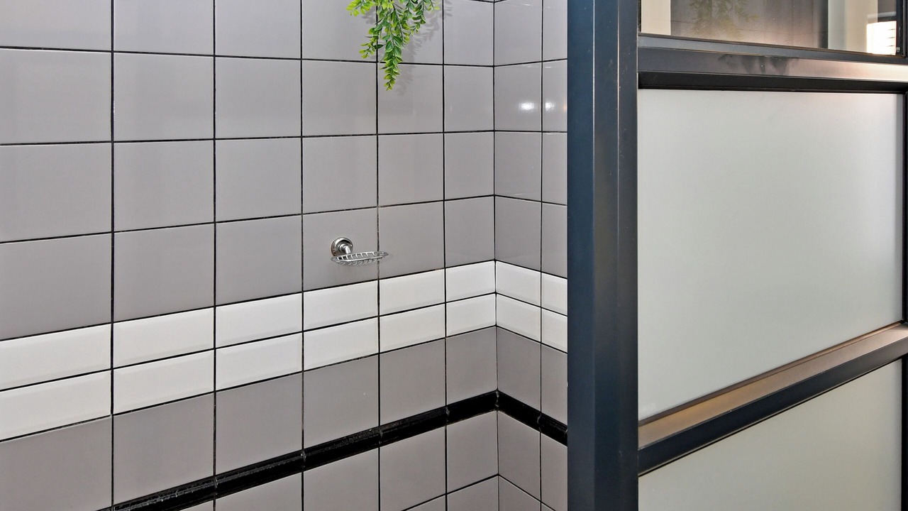 Photo of Bathroom in Greater Johannesburg Metropolitan Area