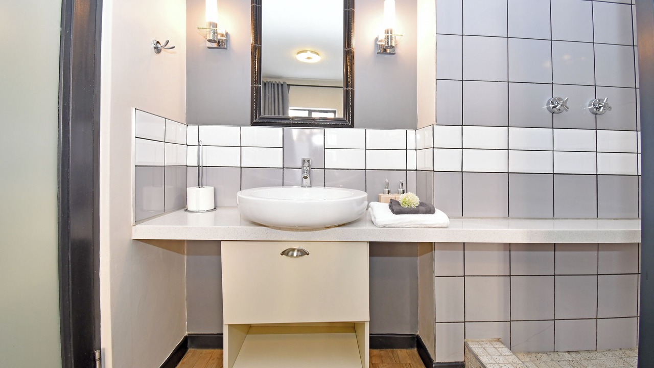 Photo of Bathroom in Greater Johannesburg Metropolitan Area