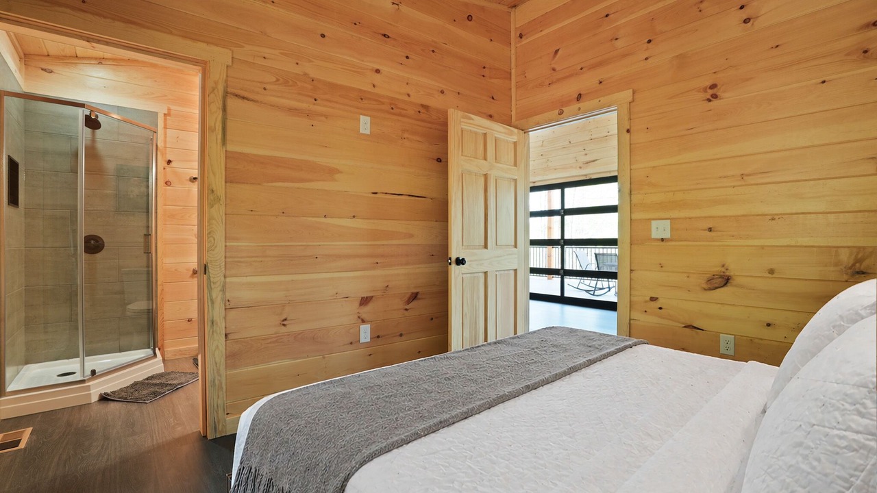 Photo of Bedroom in McArthur