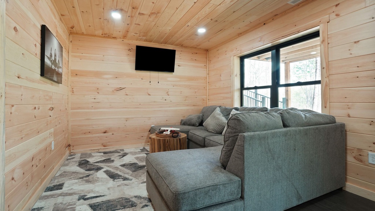 Photo of Livingroom in McArthur