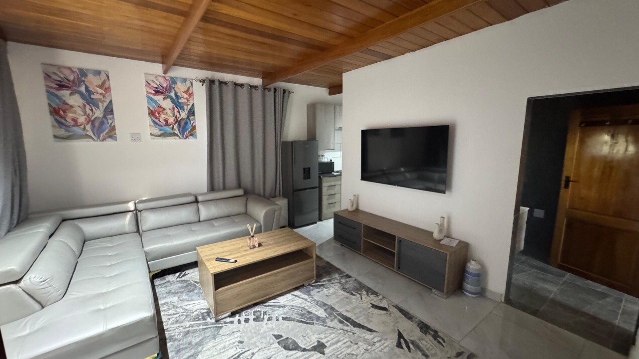 Photo of Livingroom in Greater Johannesburg Metropolitan Area