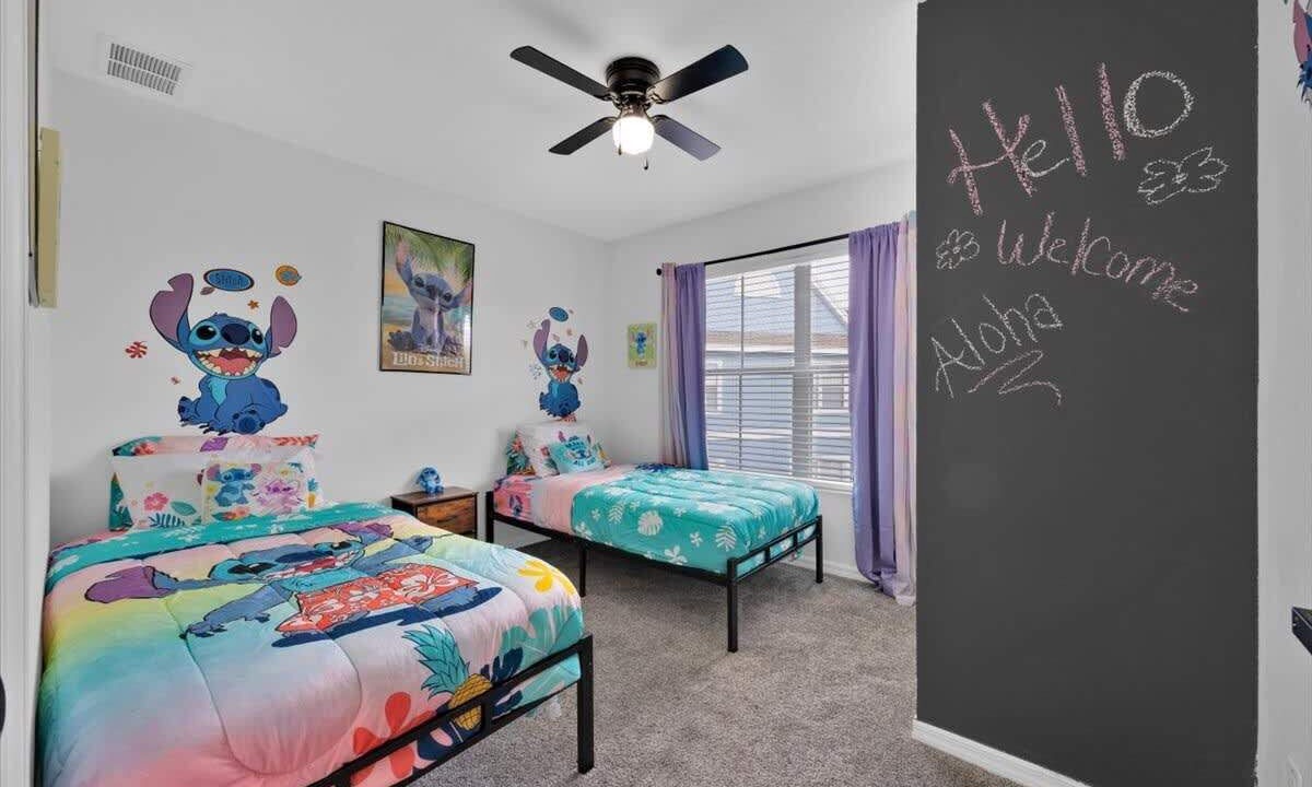 Photo of Bedroom in Venetian Bay Villages