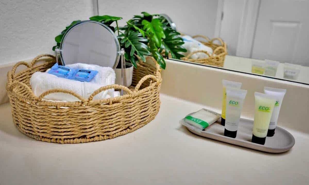 Photo of Bathroom in Venetian Bay Villages