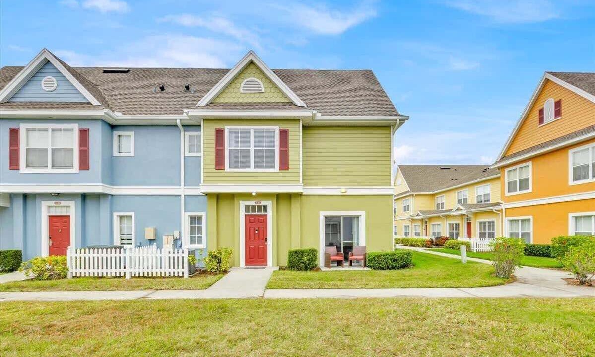 Photo of Outdoor in Venetian Bay Villages
