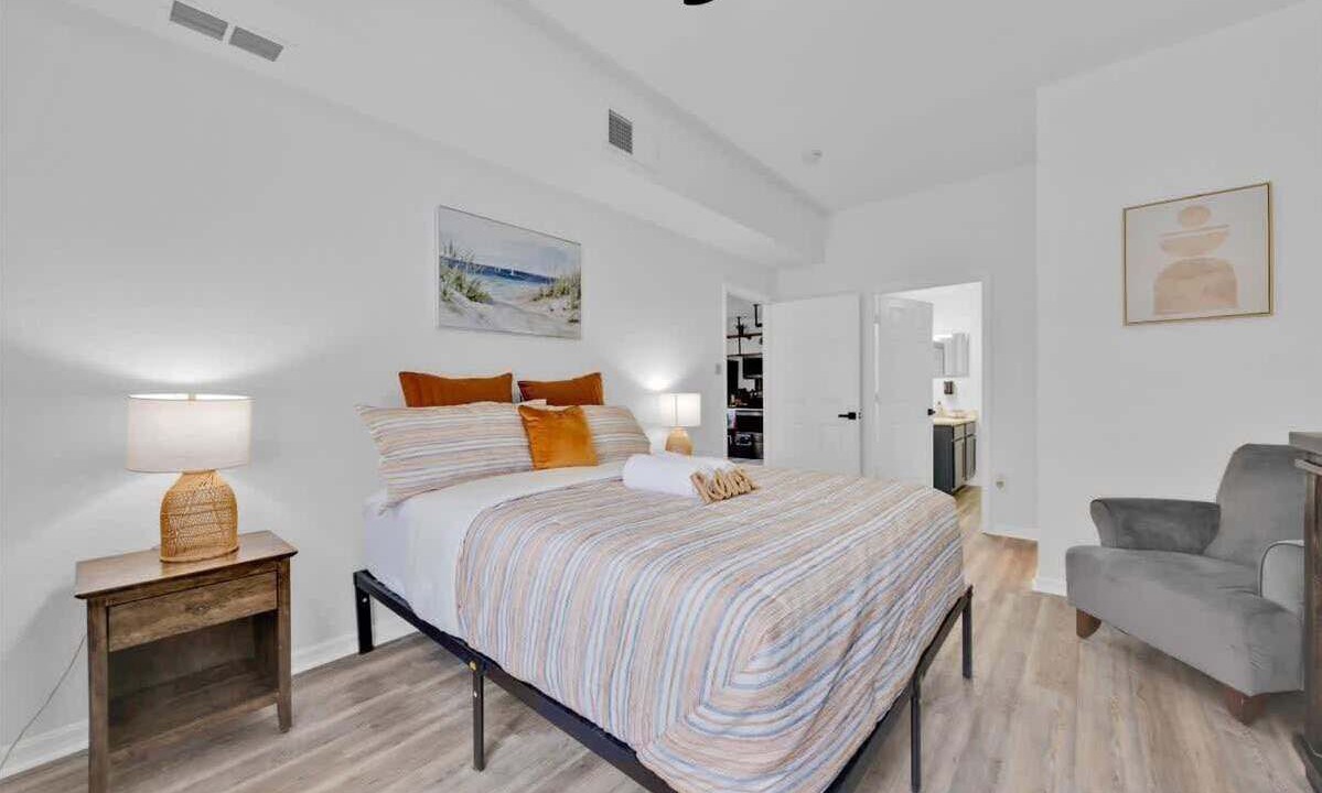 Photo of Bedroom in Venetian Bay Villages