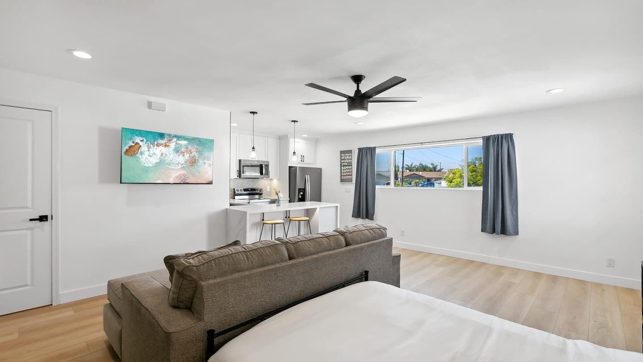 Photo of Bedroom in Lincoln Acres