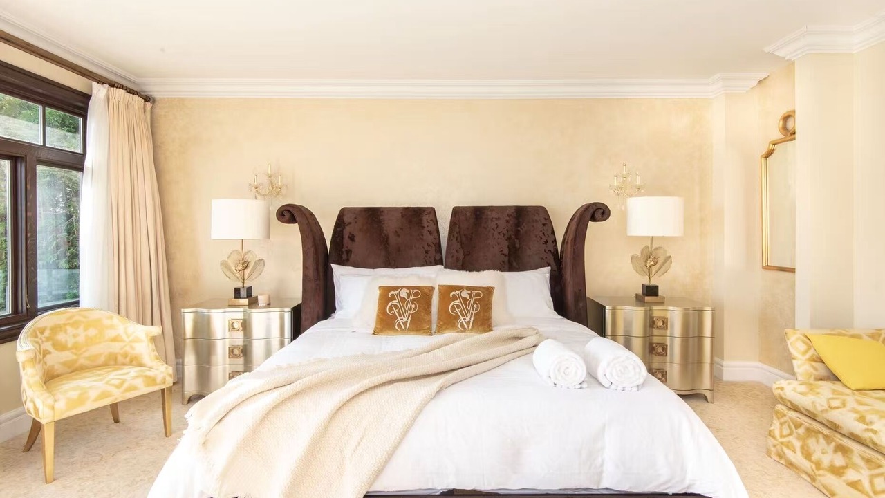 Photo of Bedroom in West Vancouver