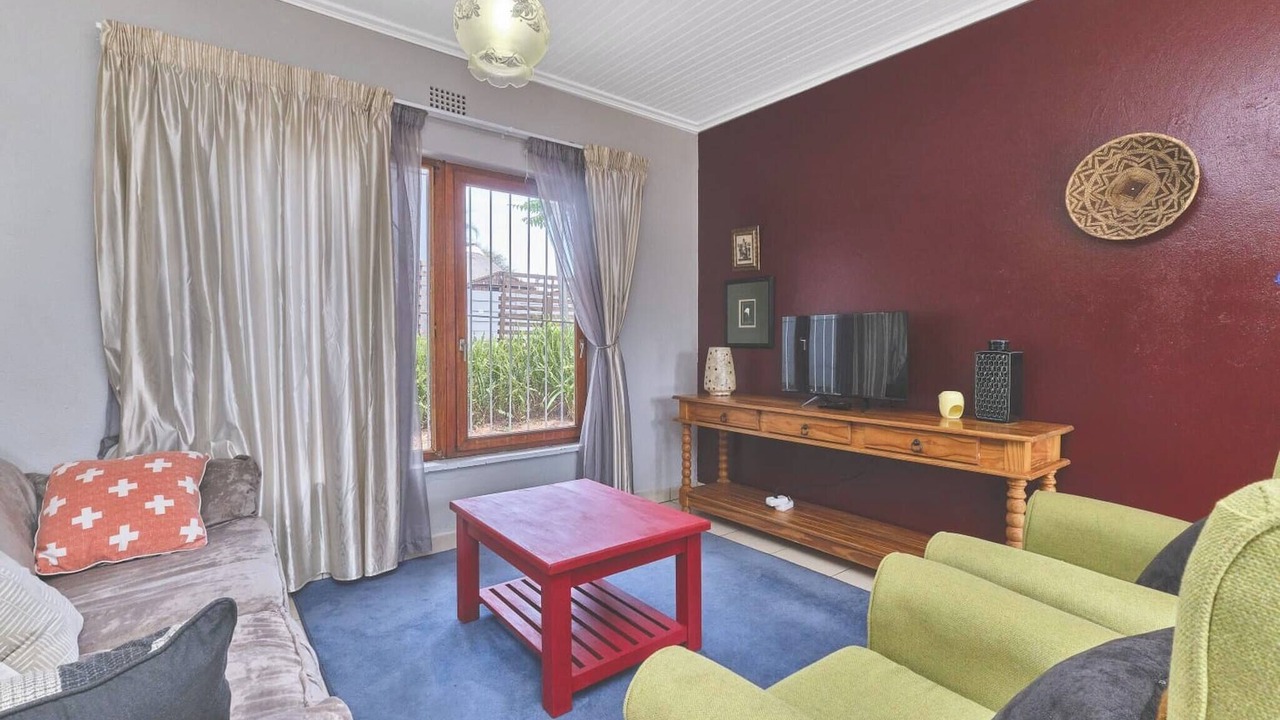 Photo of Livingroom in Greater Johannesburg Metropolitan Area