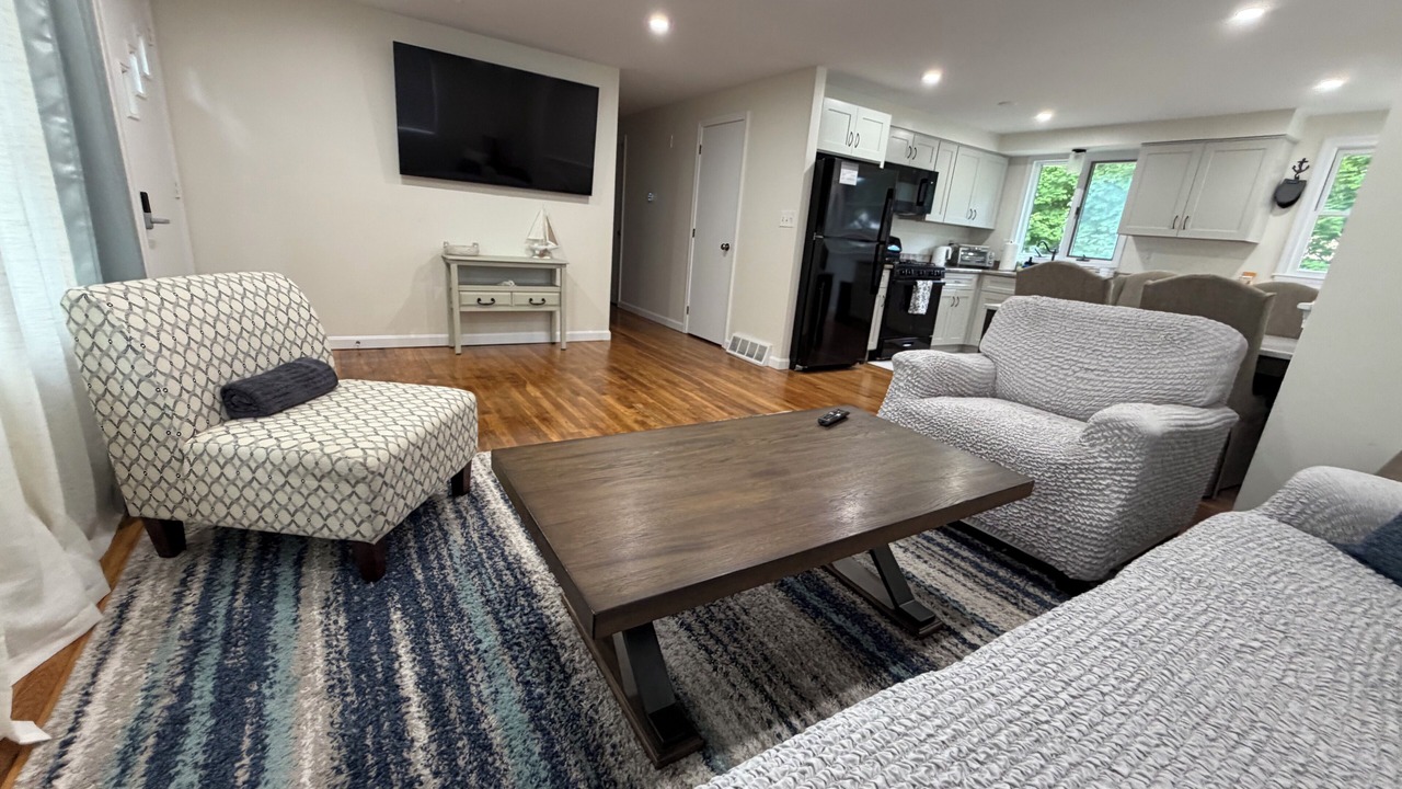 Photo of Livingroom in Teaticket