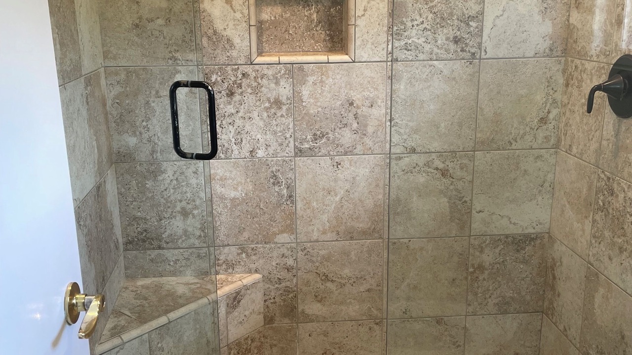 Photo of Bathroom in Thousand Oaks