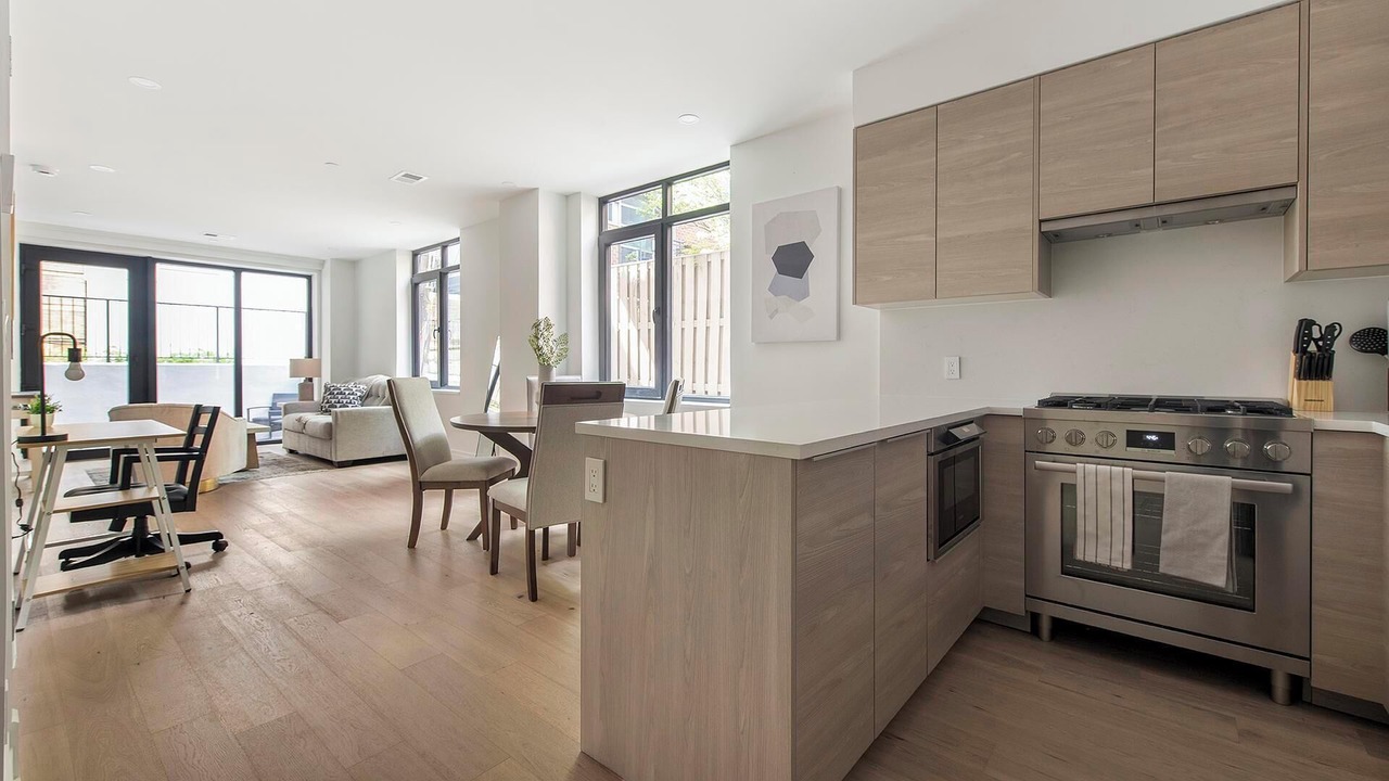 Photo of Kitchen in Mount Vernon Square